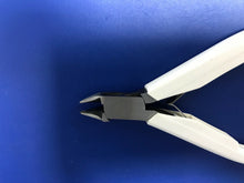 Load image into Gallery viewer, LINDSTROM 7191 Supreme Flush Cutter Box Joint Taper Head Diagonal Side