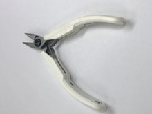 Load image into Gallery viewer, LINDSTROM # 7893 Short Snipe Nose Pliers Supreme Series Jewelry