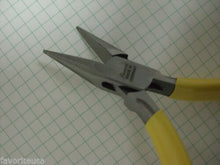 Load image into Gallery viewer, FavoriteUSA Jewelers Precision Chain Nose Plier Smooth Jaws 5" Made In Germany