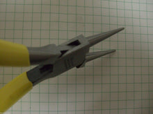 Load image into Gallery viewer, FavoriteUSA Jewelers Precision Round Nose Plier 5" Box Joint High Quality