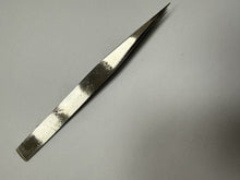 Load image into Gallery viewer, TWEEZERS AA STAINLESS STEEL ANTI-ACID 5" FINE TIP
