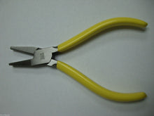 Load image into Gallery viewer, FavoriteUSA Concave/Half Round Ring Bending Plier 6-1/2
