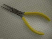 Load image into Gallery viewer, FavoriteUSA Long Round Nose Plier 5-3/4&quot; Made In Germany High Quality

