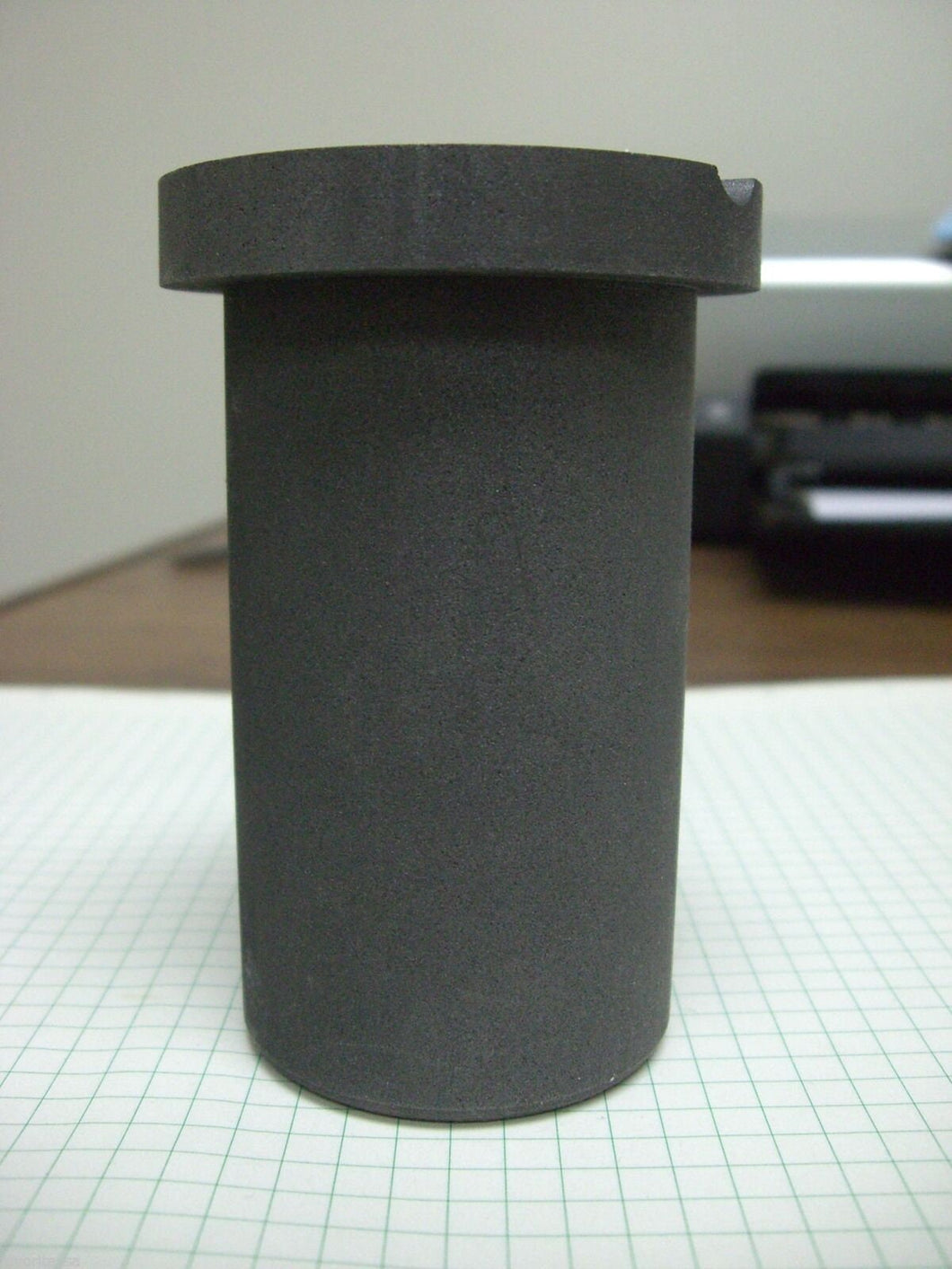 GRAPHITE CRUCIBLE FOR Melting Gold Silver 1kg Capacity-Used For Induction Melt
