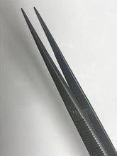 Load image into Gallery viewer, FavoriteUSA SWISS GROOVED DIAMOND &amp; GEM SERRATED TWEEZERS
