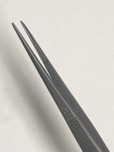 Load image into Gallery viewer, FavoriteUSA SWISS GROOVED DIAMOND &amp; GEM SERRATED TWEEZERS
