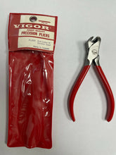 Load image into Gallery viewer, VIGOR # 405 -5&quot; Long- End cutting Pliers - Made In Sweden
